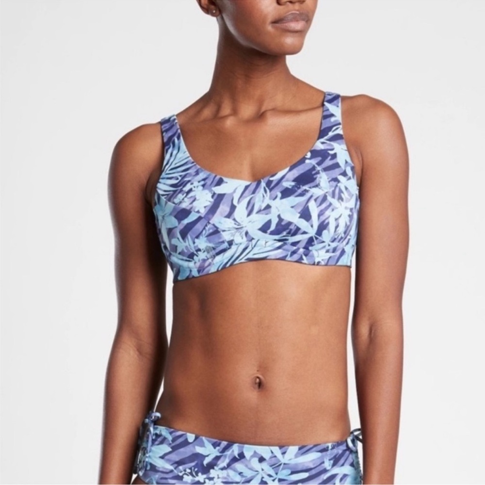 NWT Athleta Bondi Bra Cup Printed Floral Bikini Top Size‎ 32D/DD)